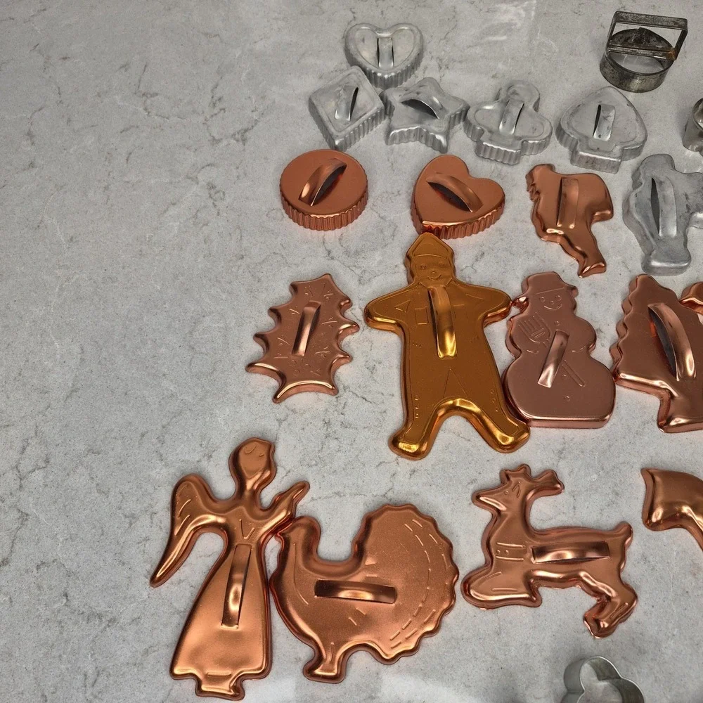 Vintage Metal‎ Cookie Cutter Lot Of  34